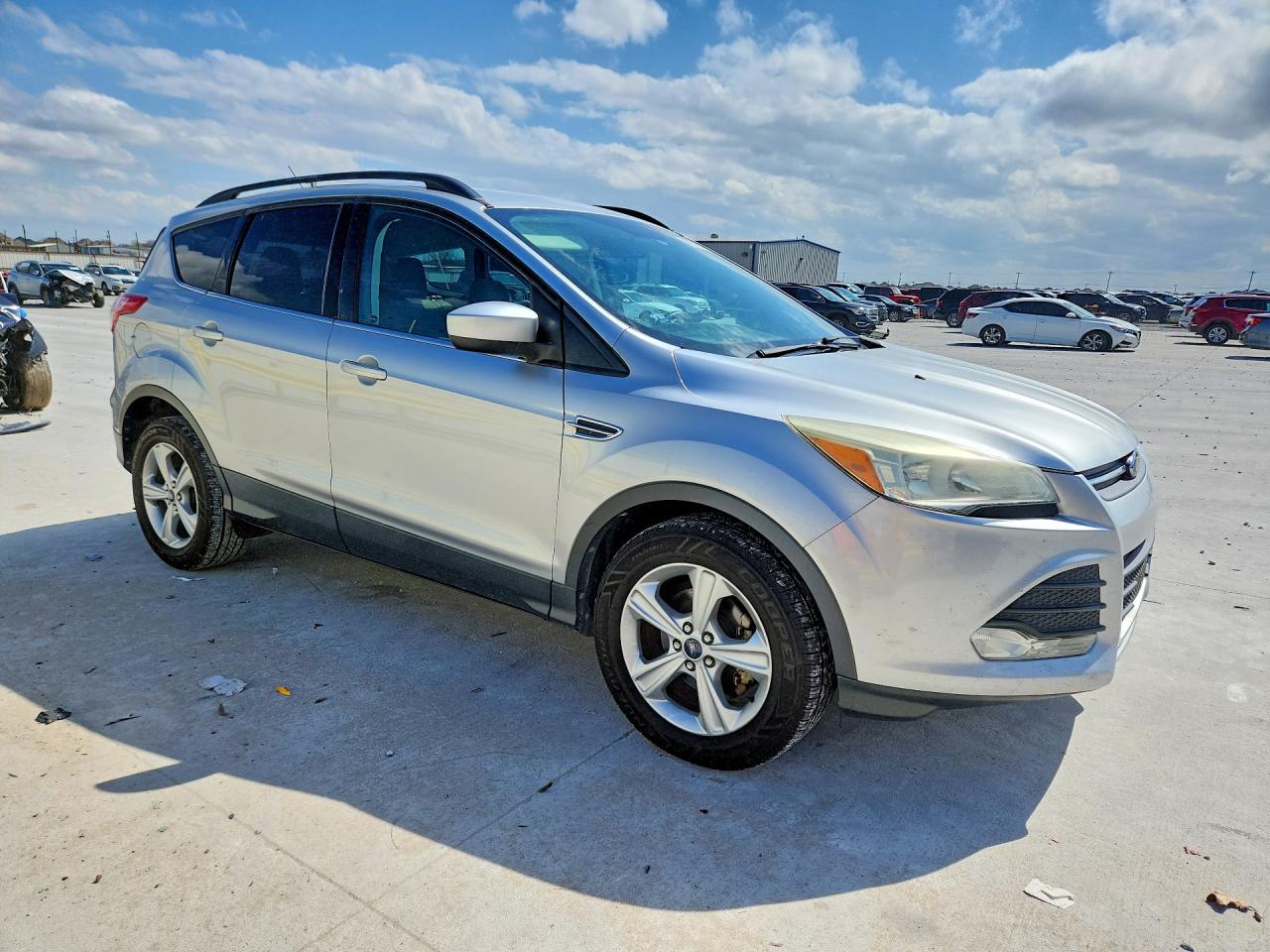 2014 FORD ESCAPE photo 4