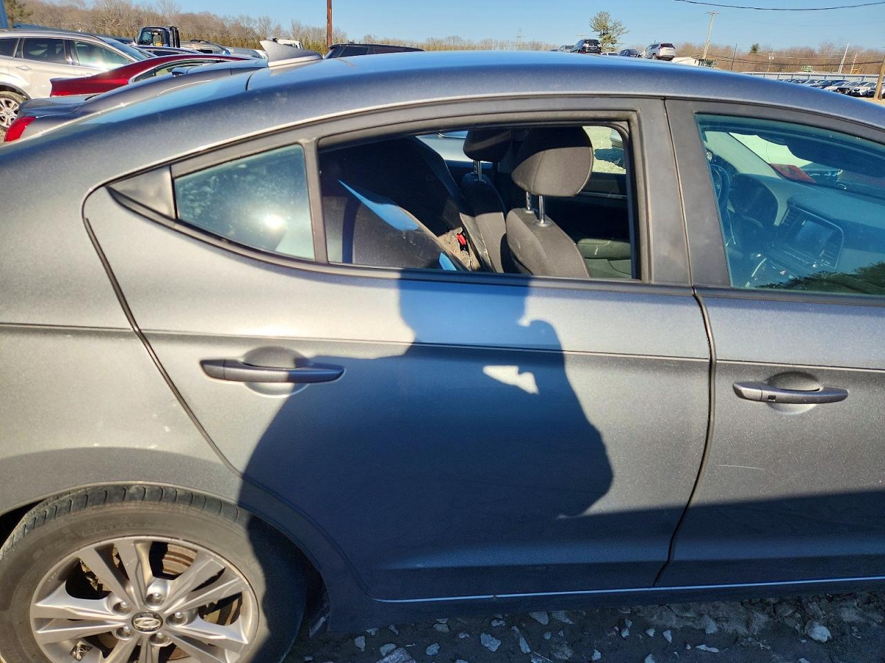 2017 HYUNDAI ELANTRA VALUE EDITION photo 10