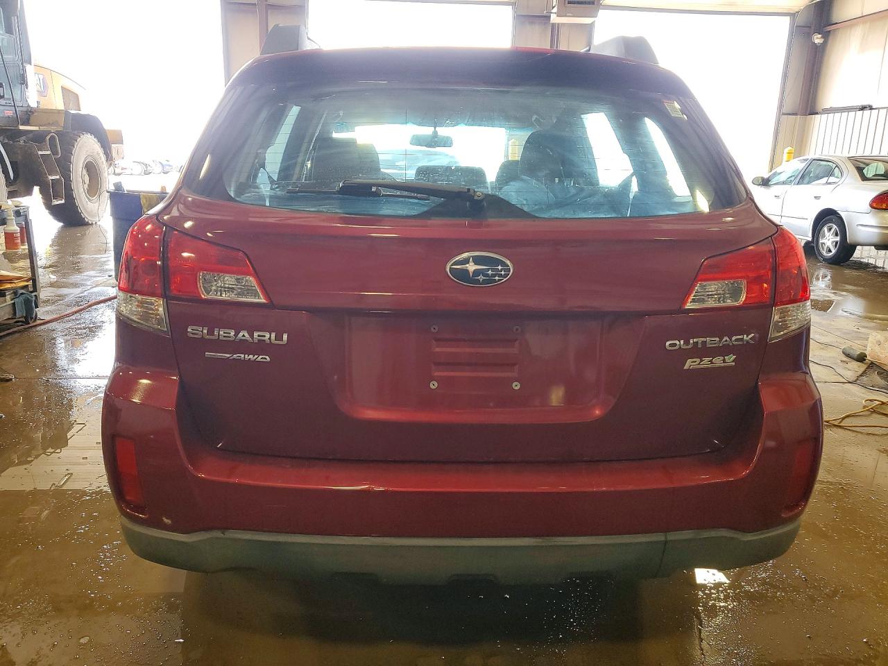 2012 SUBARU OUTBACK 2.5I photo 16