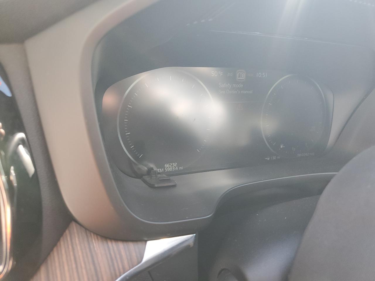 2021 VOLVO XC60 T6 MOMENTUM photo 17