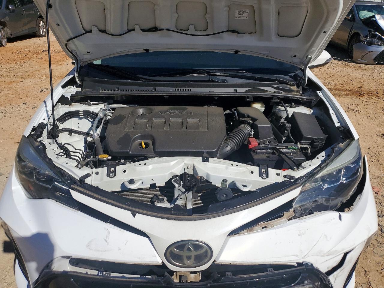 2017 TOYOTA COROLLA SE photo 11