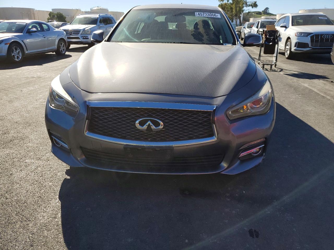 2015 INFINITI Q50 PREMIUM photo 9