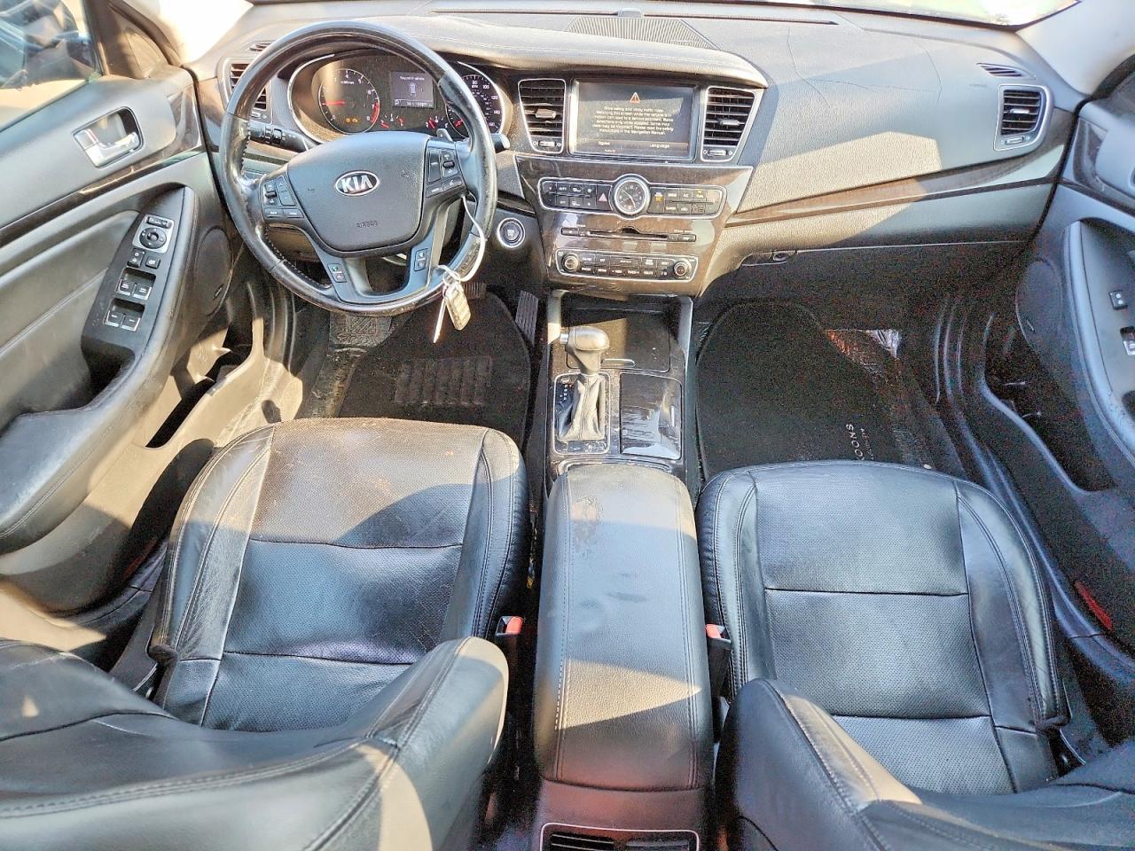 2014 KIA CADENZA PREMIUM photo 22