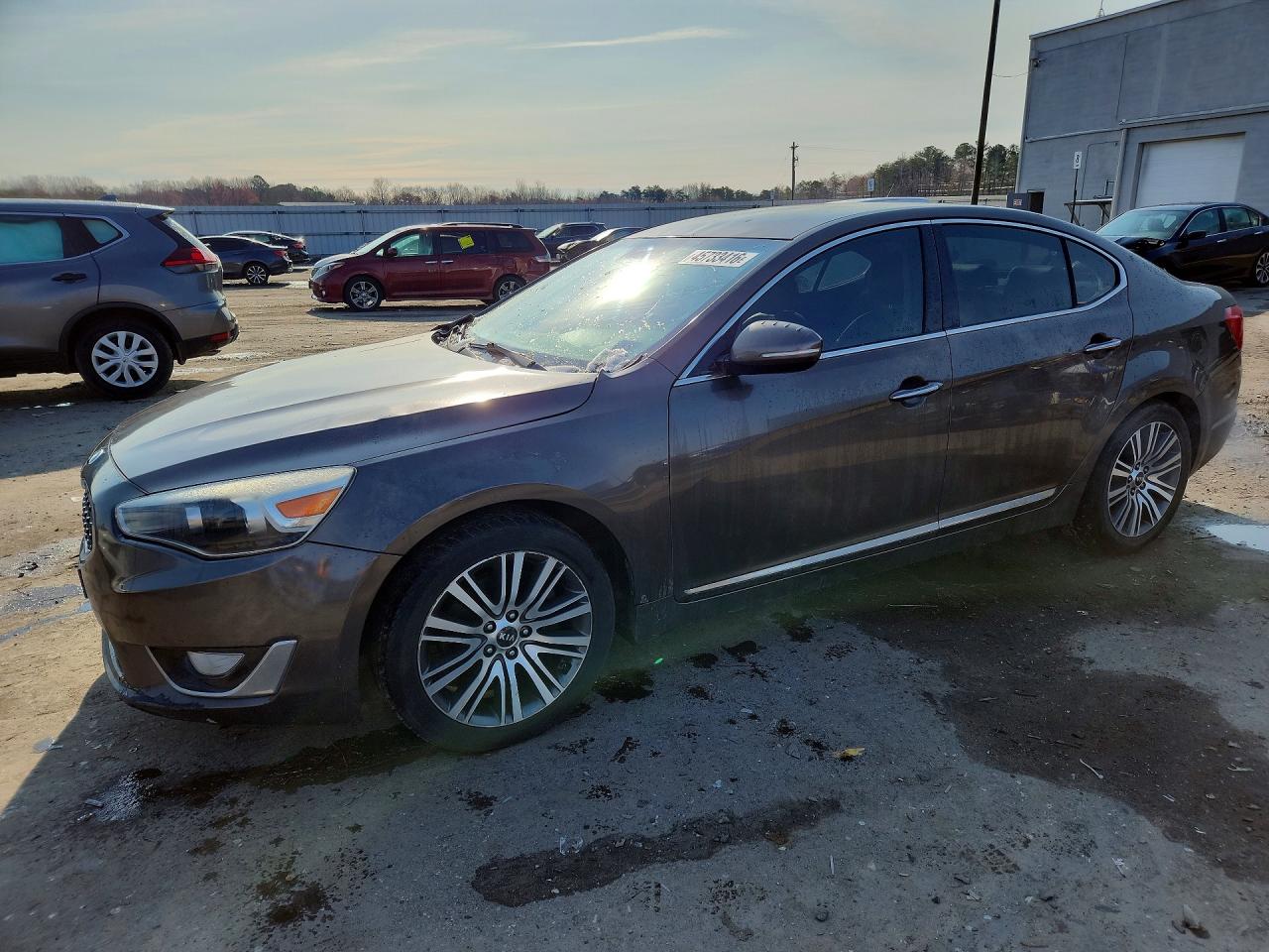 2014 KIA CADENZA