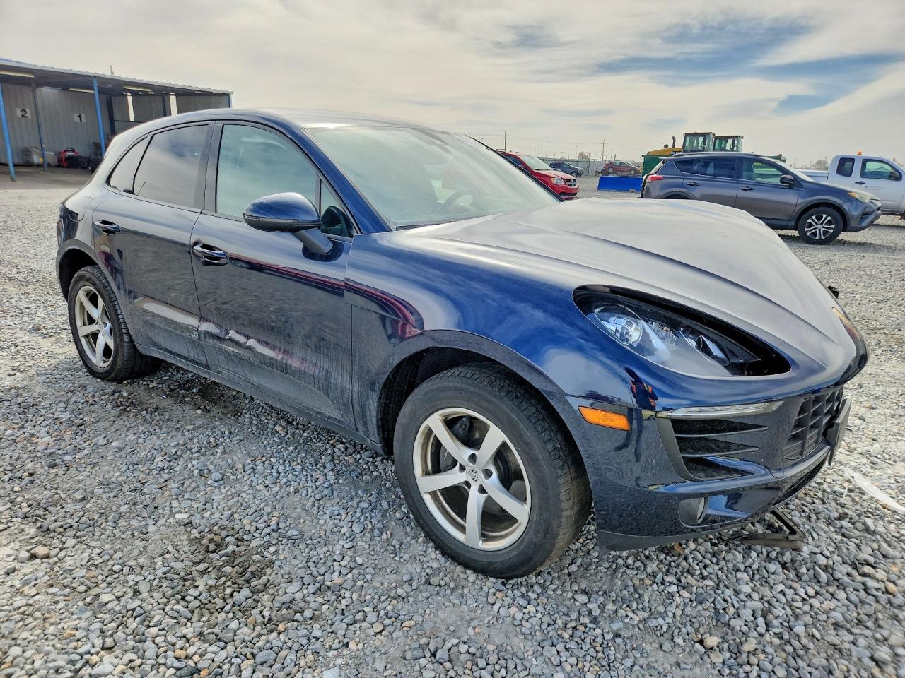 2018 PORSCHE MACAN photo 10