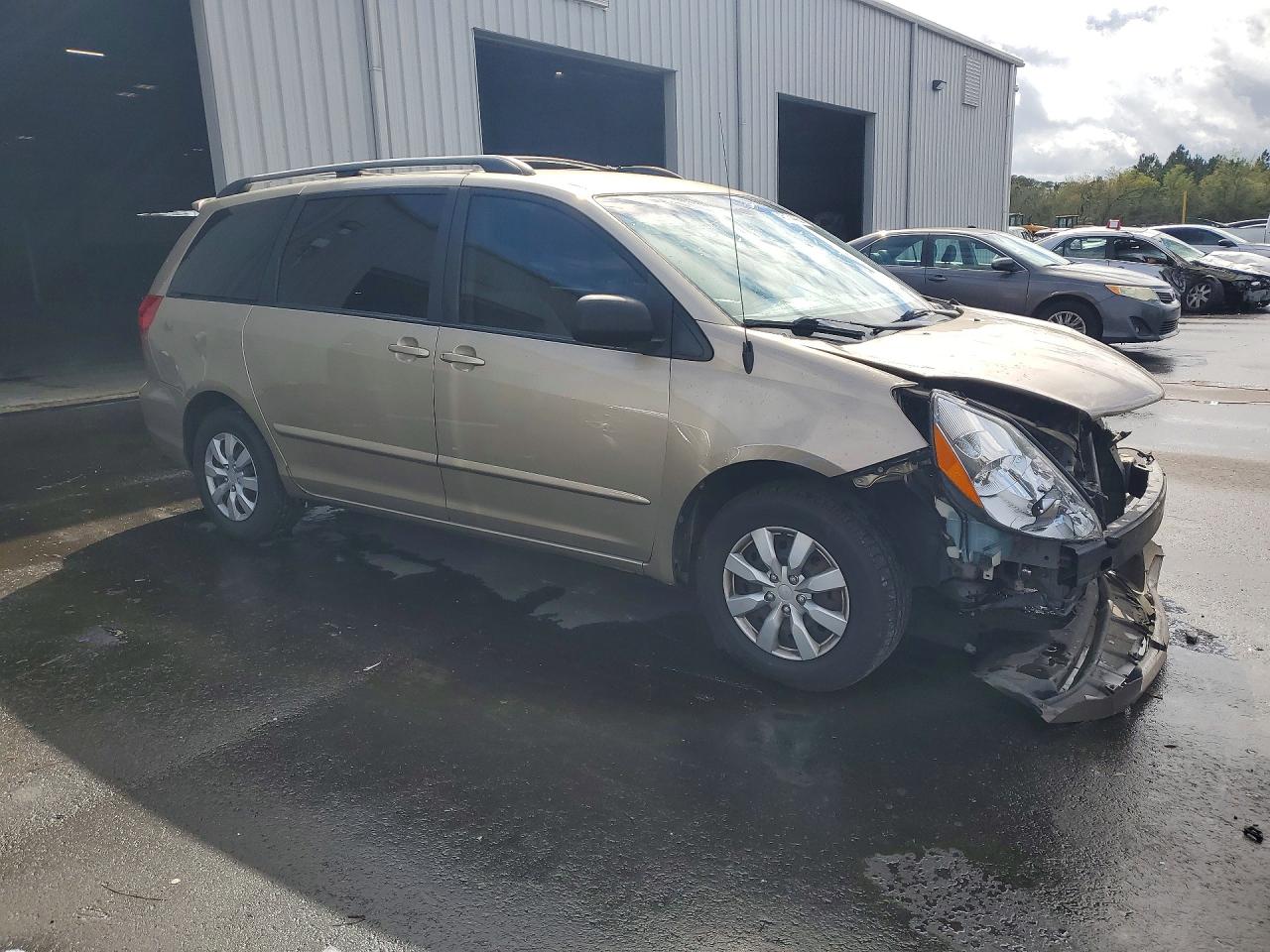 2006 TOYOTA SIENNA LE 7 PASSENGER photo 4