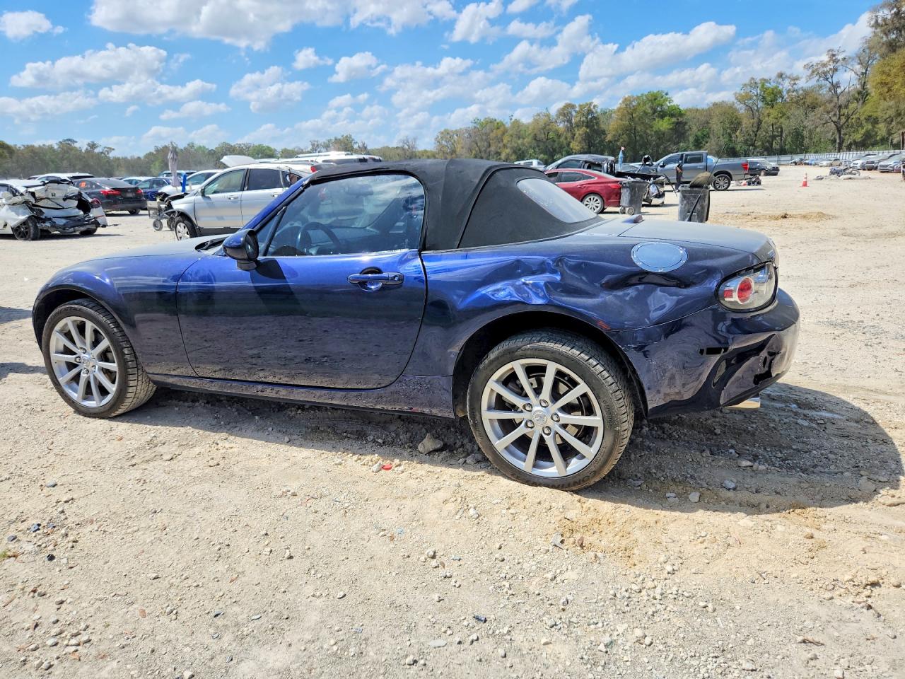 2007 MAZDA MX-5 MIATA photo 2