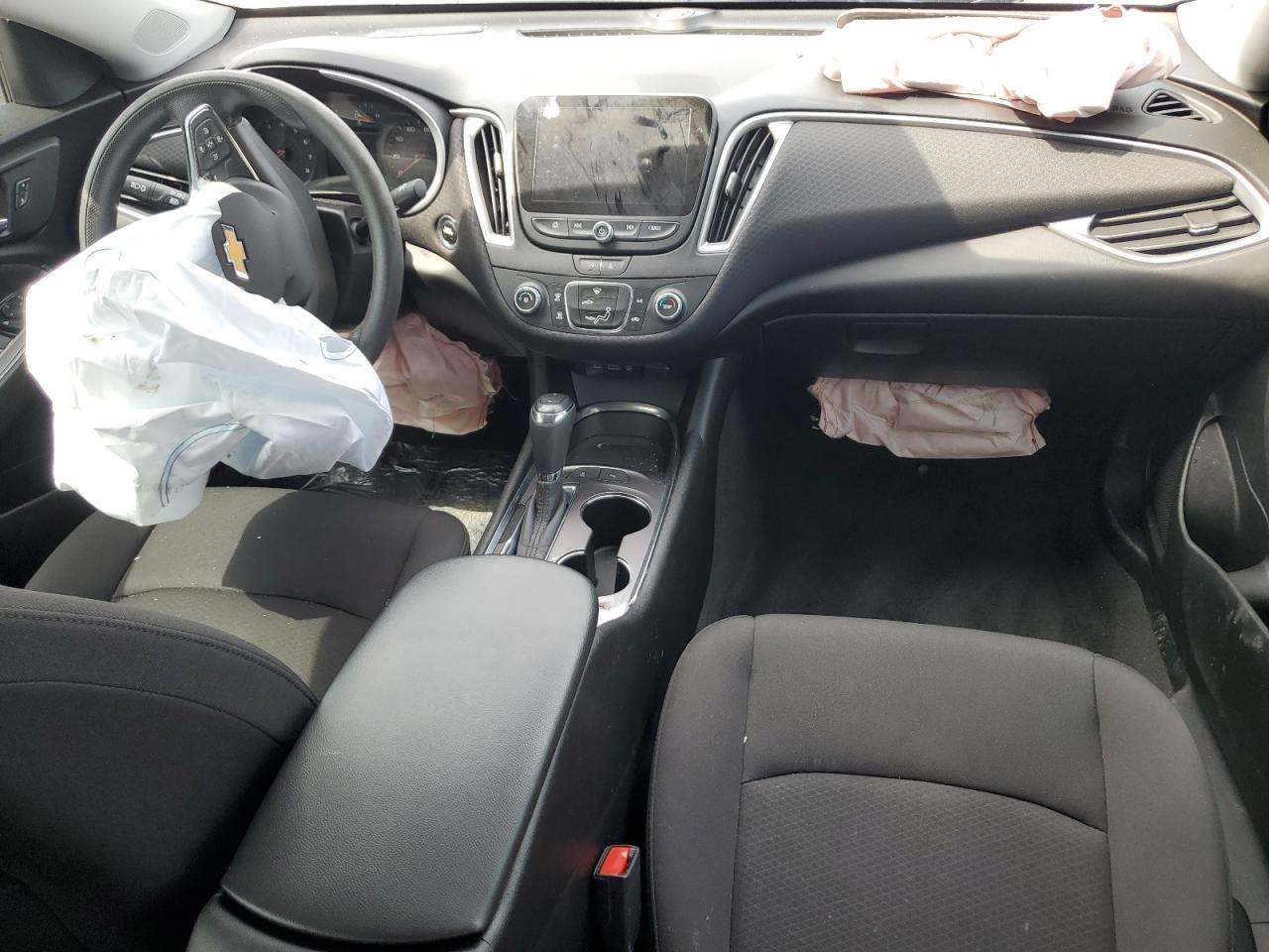2020 CHEVROLET MALIBU LS photo 22