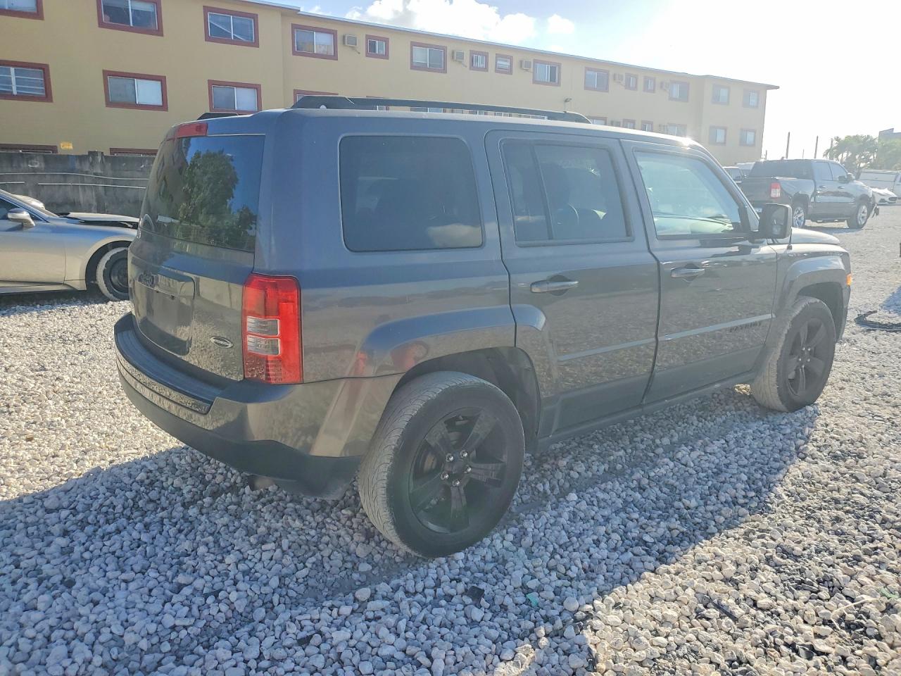2015 JEEP PATRIOT SPORT photo 3