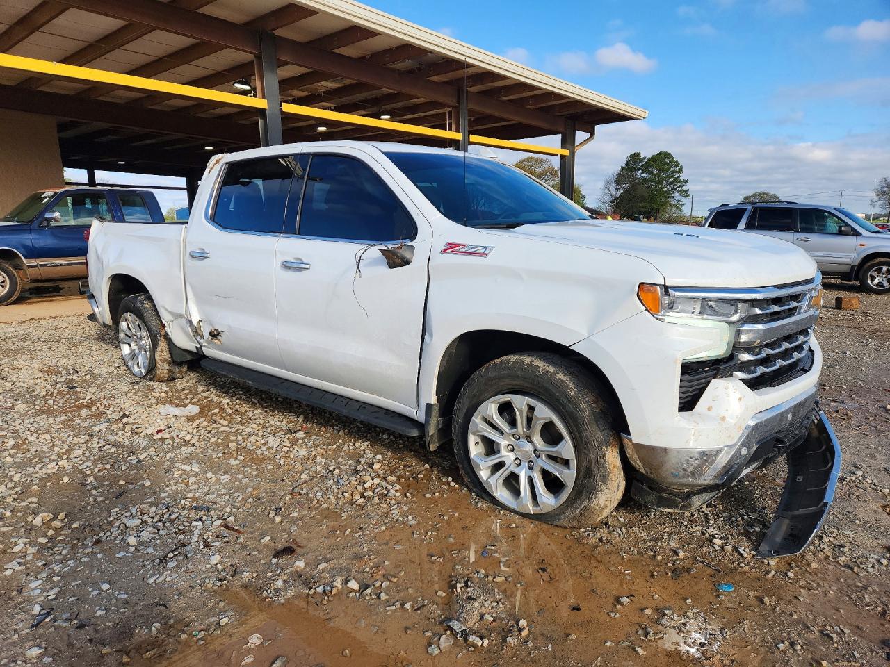 2024 CHEVROLET SILVERADO K1500 LTZ photo 10