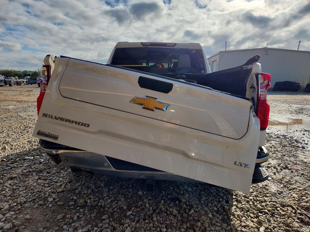 2024 CHEVROLET SILVERADO K1500 LTZ photo 16