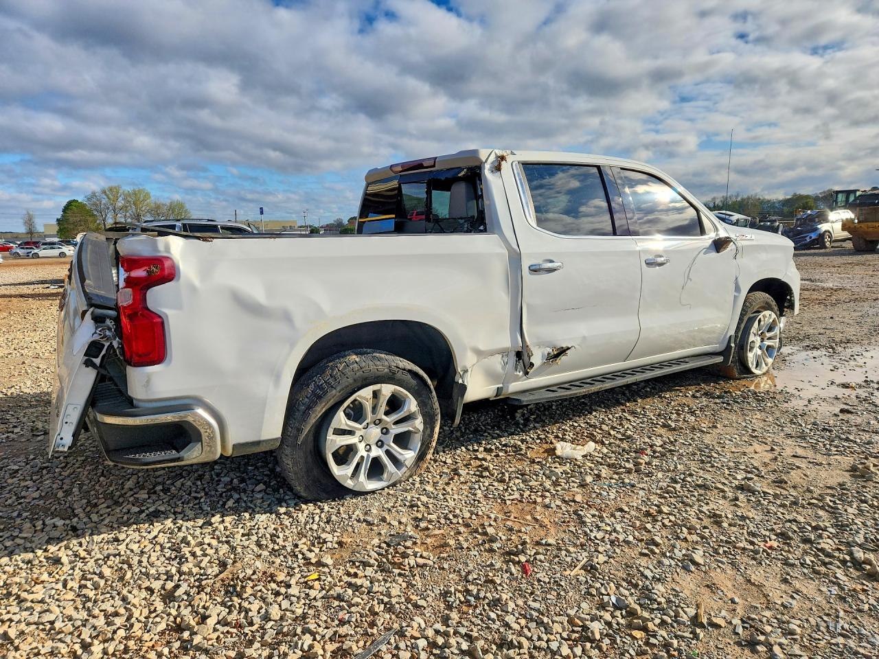 2024 CHEVROLET SILVERADO K1500 LTZ photo 7