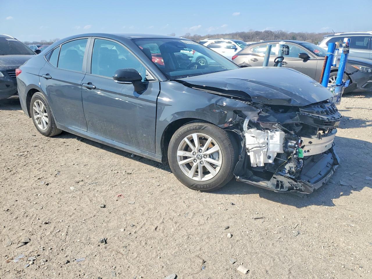 2025 TOYOTA CAMRY LE photo 4