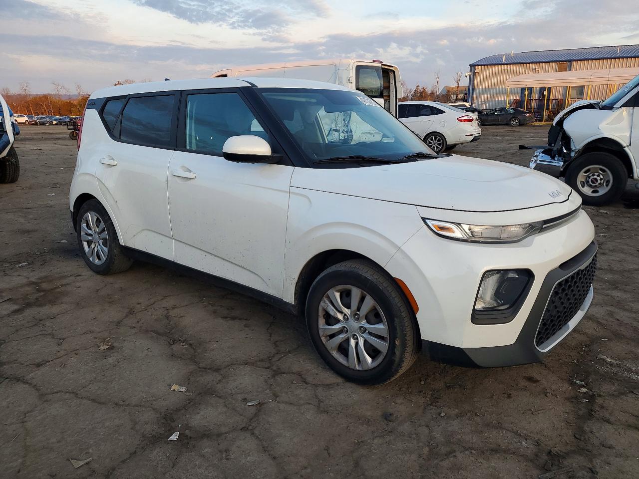 2022 KIA SOUL photo 7