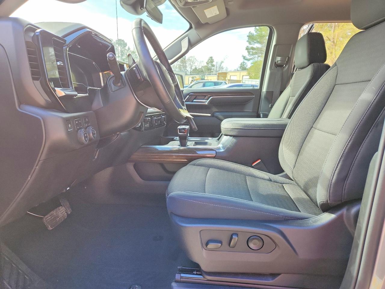 2024 CHEVROLET SILVERADO K1500 RST photo 7