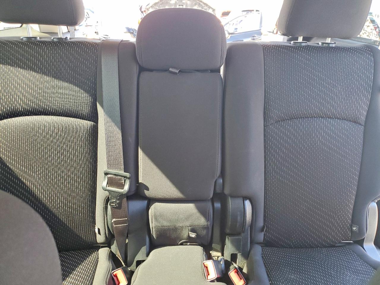 2015 DODGE JOURNEY SXT photo 19