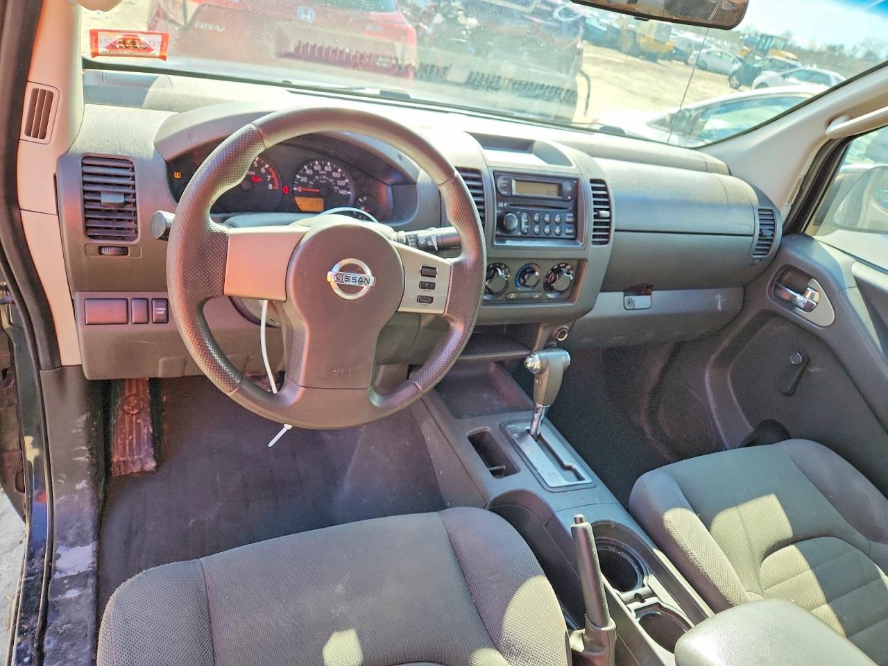 2006 NISSAN FRONTIER XE photo 8
