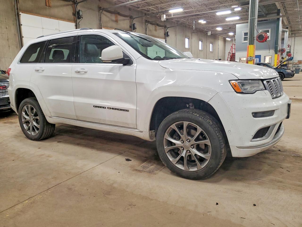 2020 JEEP GRAND CHEROKEE SUMMIT photo 4
