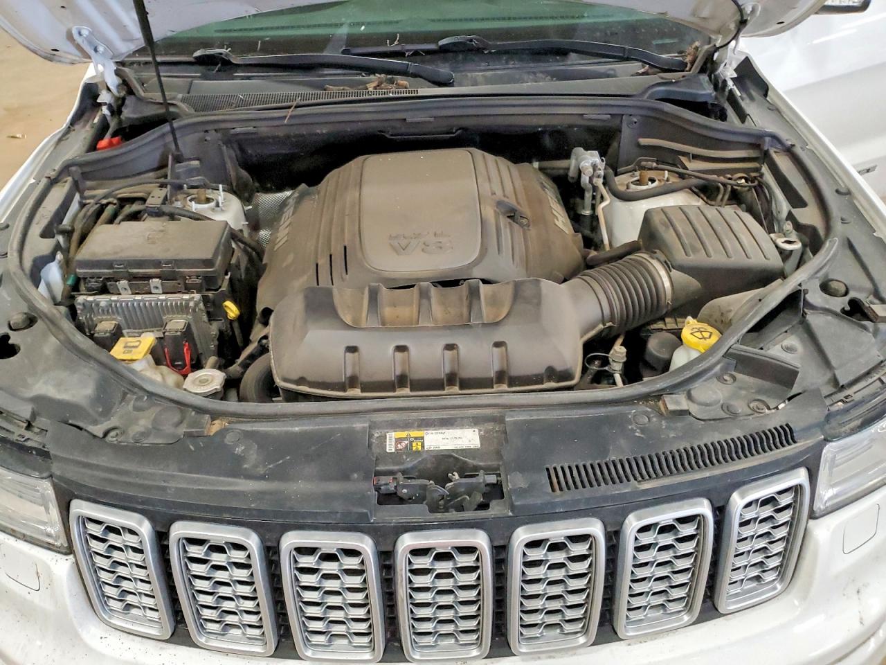 2020 JEEP GRAND CHEROKEE SUMMIT photo 12