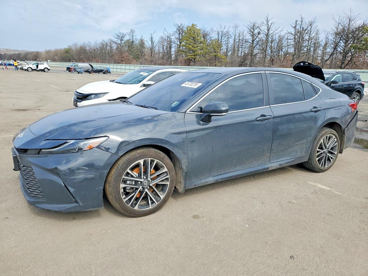 2025 TOYOTA CAMRY