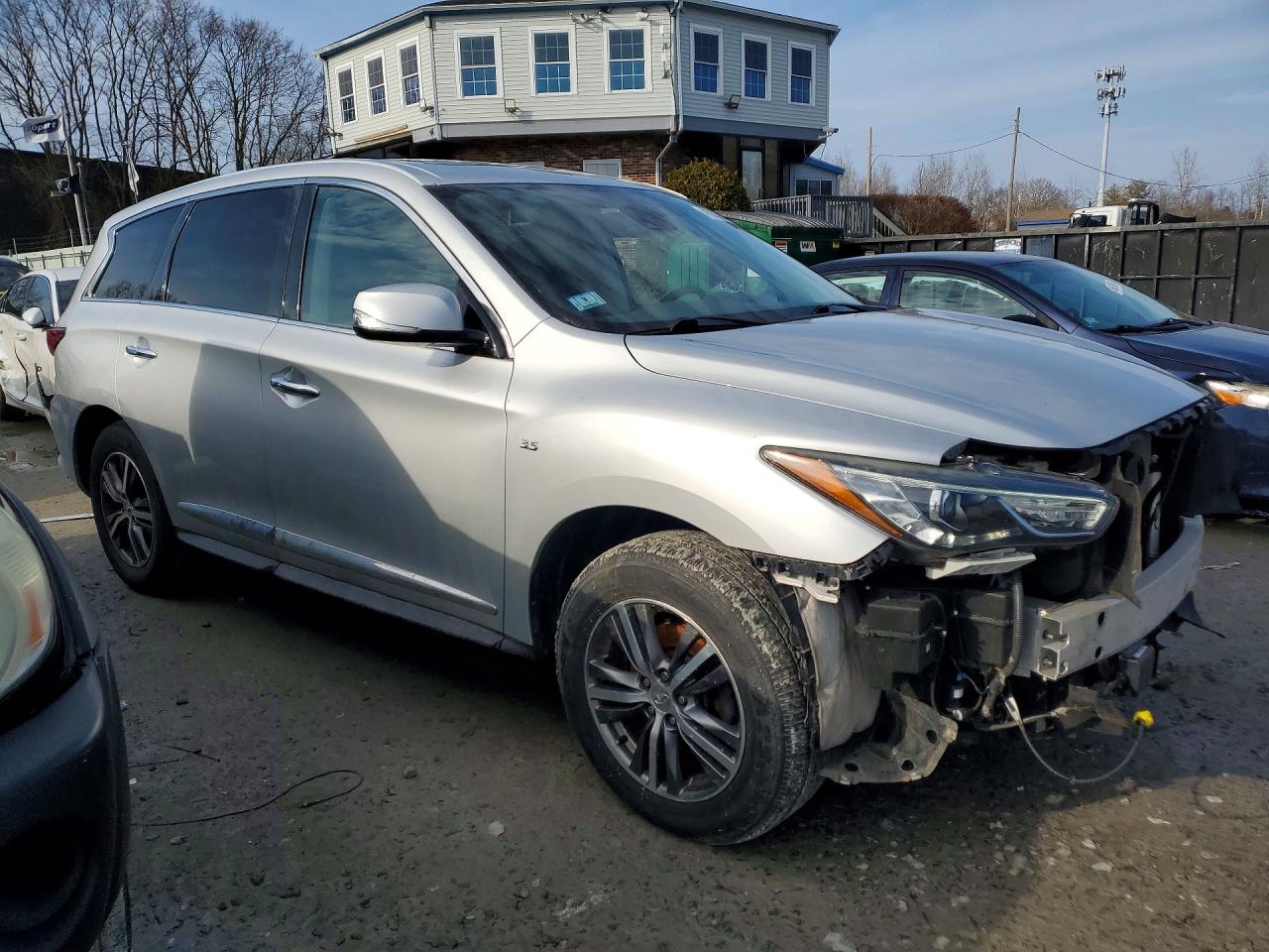 2020 INFINITI QX60 PURE photo 4