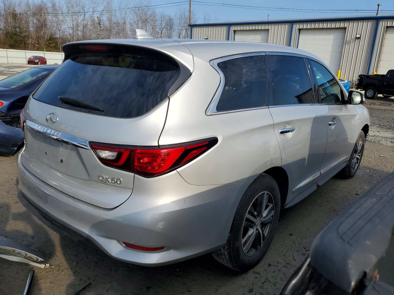2020 INFINITI QX60 PURE photo 3