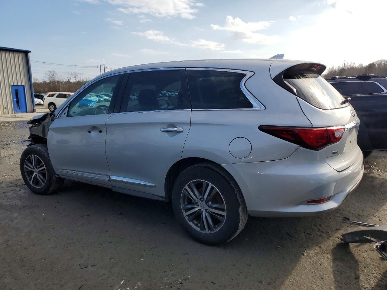 2020 INFINITI QX60 PURE photo 2