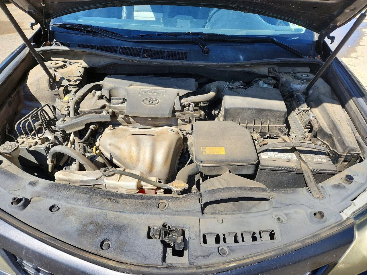 2014 TOYOTA CAMRY SE photo 11