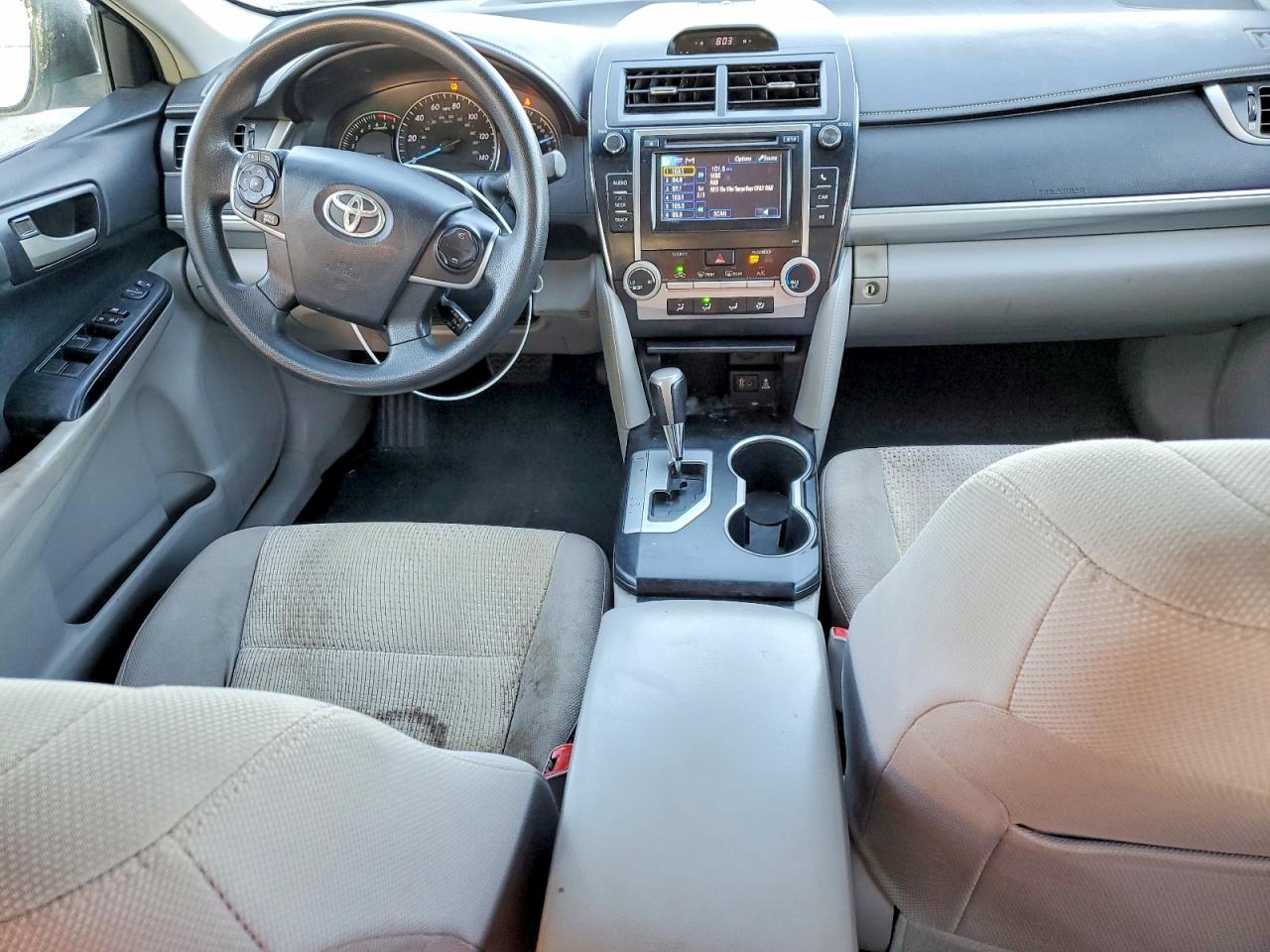 2013 TOYOTA CAMRY LE photo 15