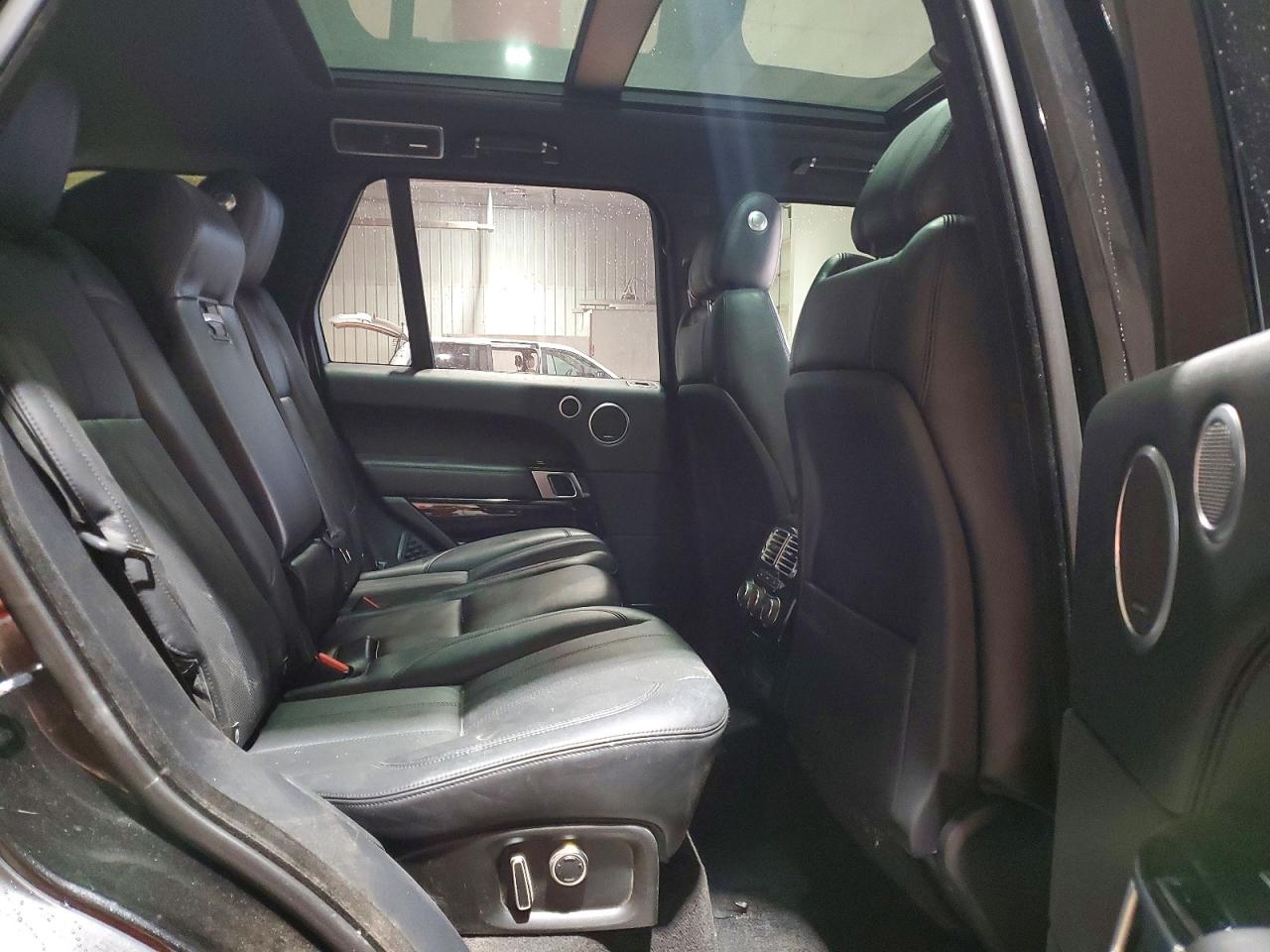 2017 LAND ROVER RANGE ROVER HSE photo 21