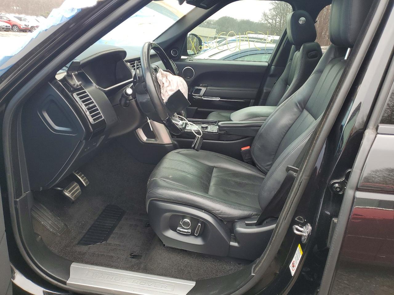 2017 LAND ROVER RANGE ROVER HSE photo 13