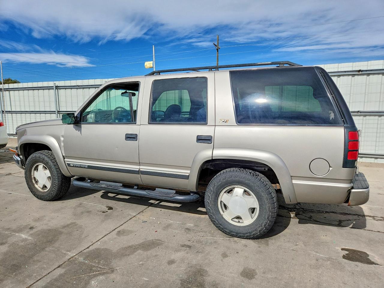 2000 CHEVROLET TAHOE K1500 photo 3