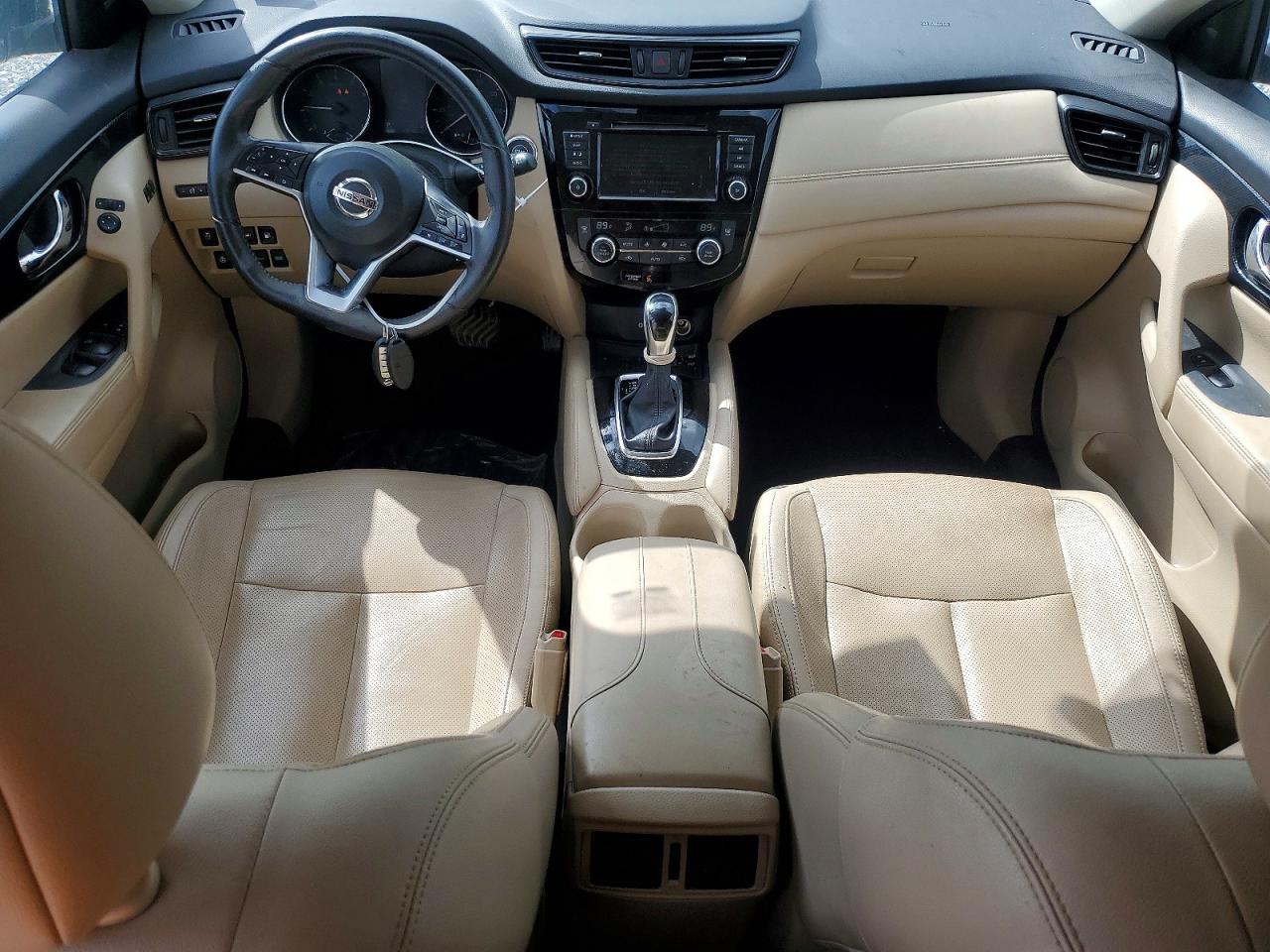 2018 NISSAN ROGUE SL photo 8