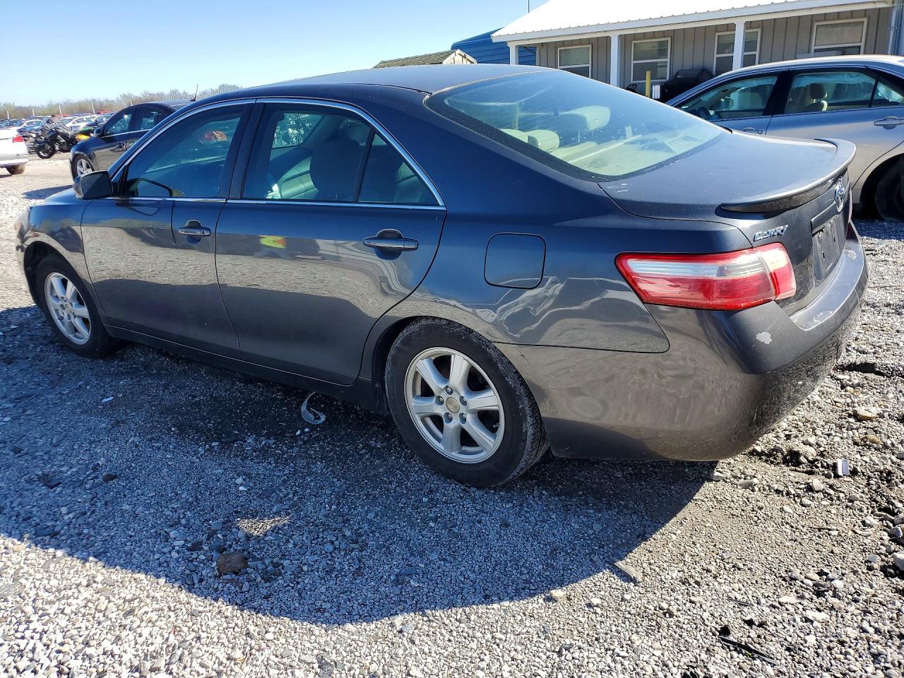 2009 TOYOTA CAMRY LE photo 2