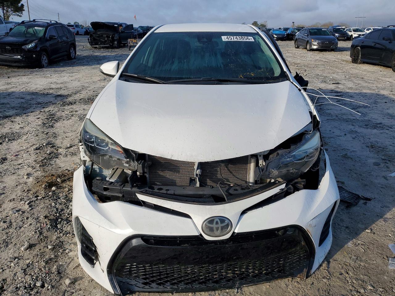 2019 TOYOTA COROLLA SE photo 9