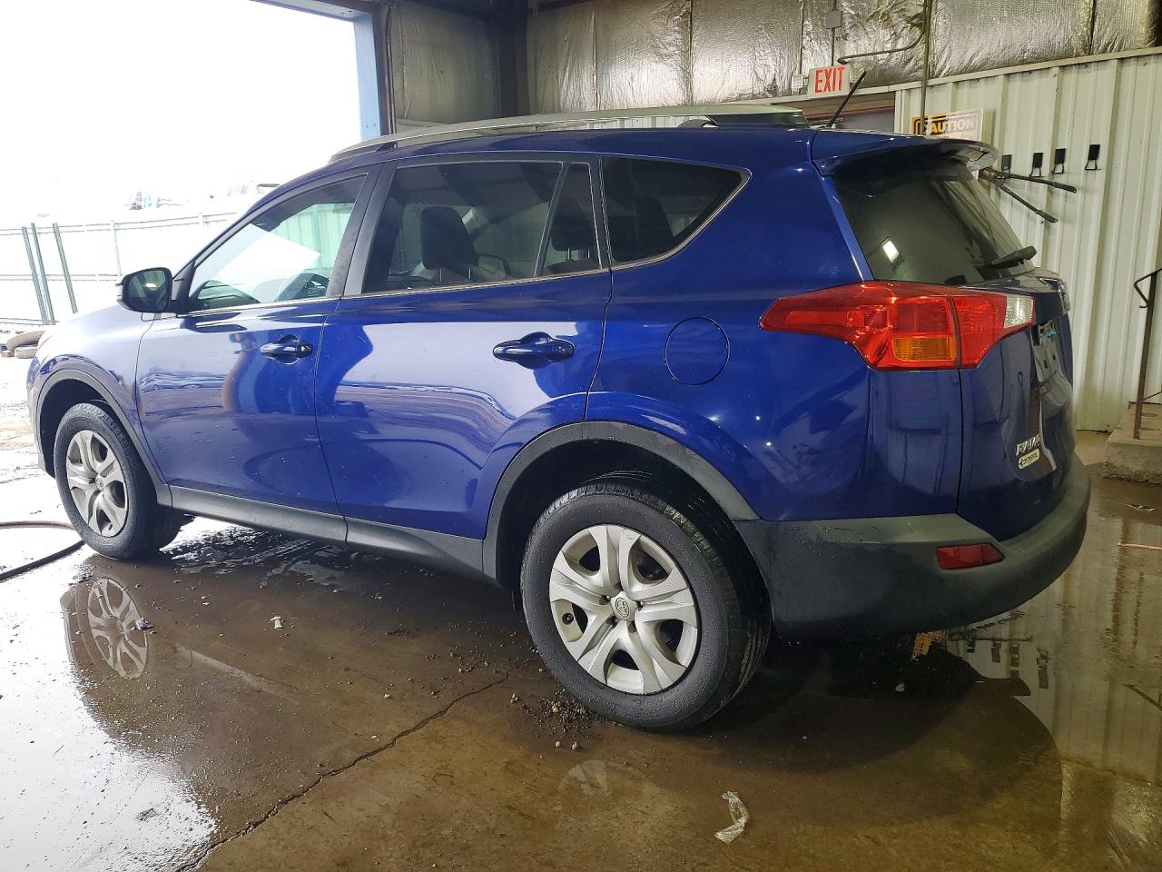 2015 TOYOTA RAV4 LE photo 2