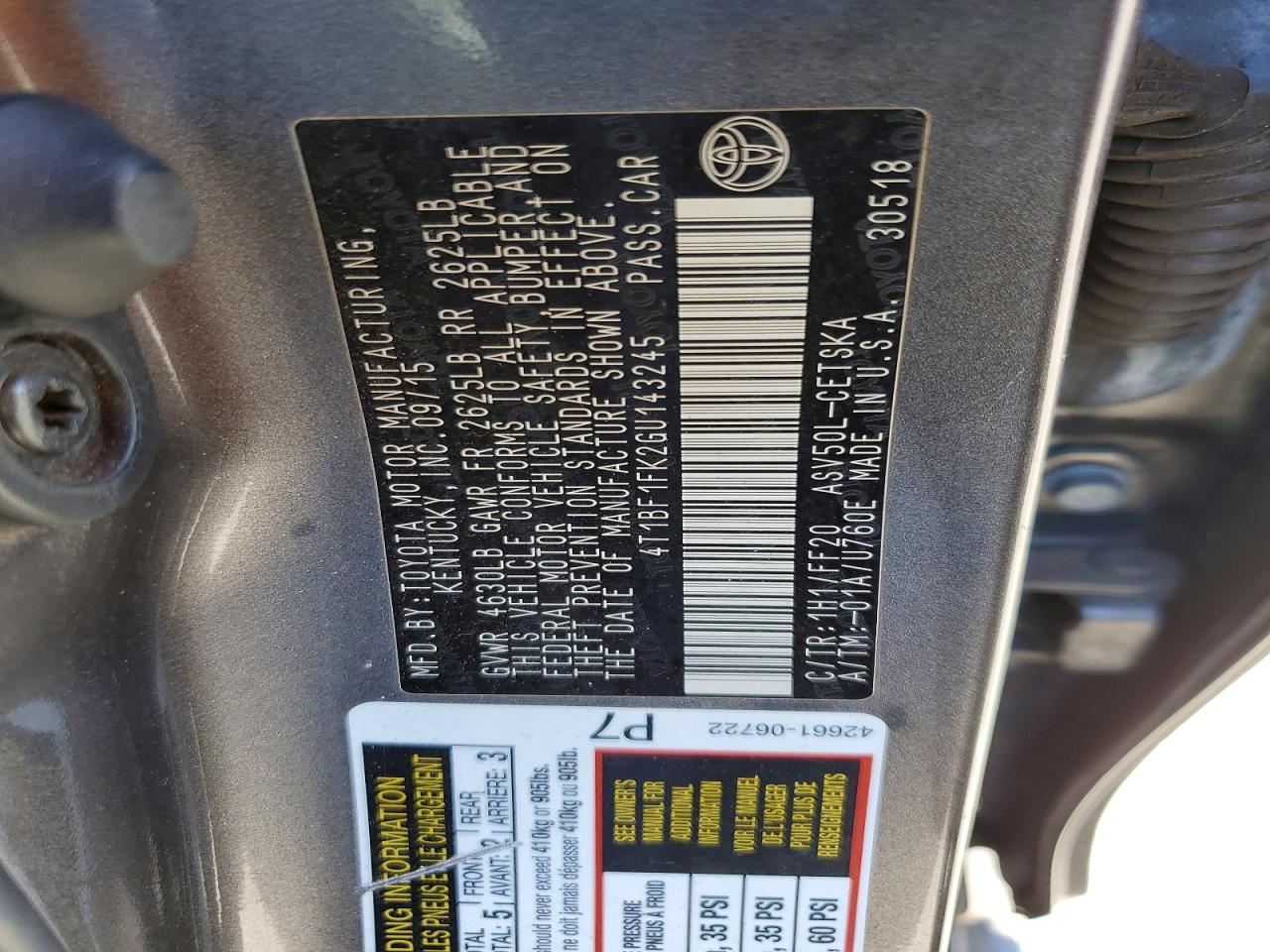 2016 TOYOTA CAMRY SE photo 34