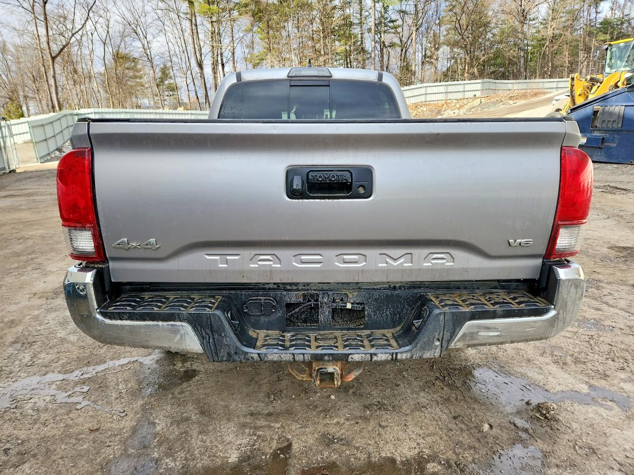 2019 TOYOTA TACOMA SR5 V6 photo 6