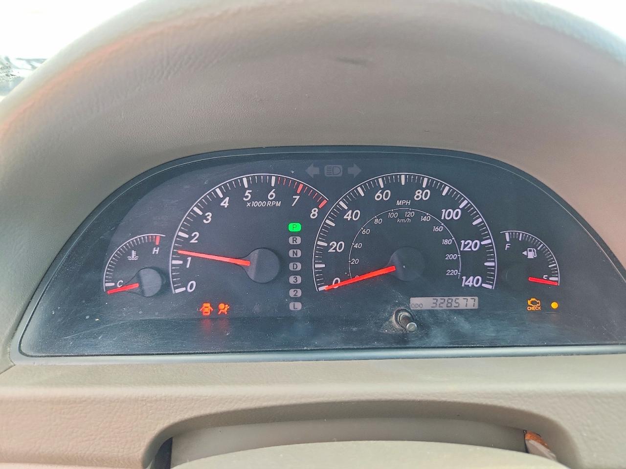 2005 TOYOTA CAMRY LE V6 photo 9