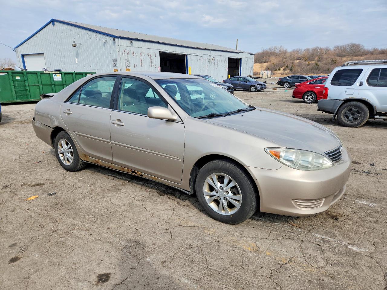 2005 TOYOTA CAMRY LE V6 photo 4