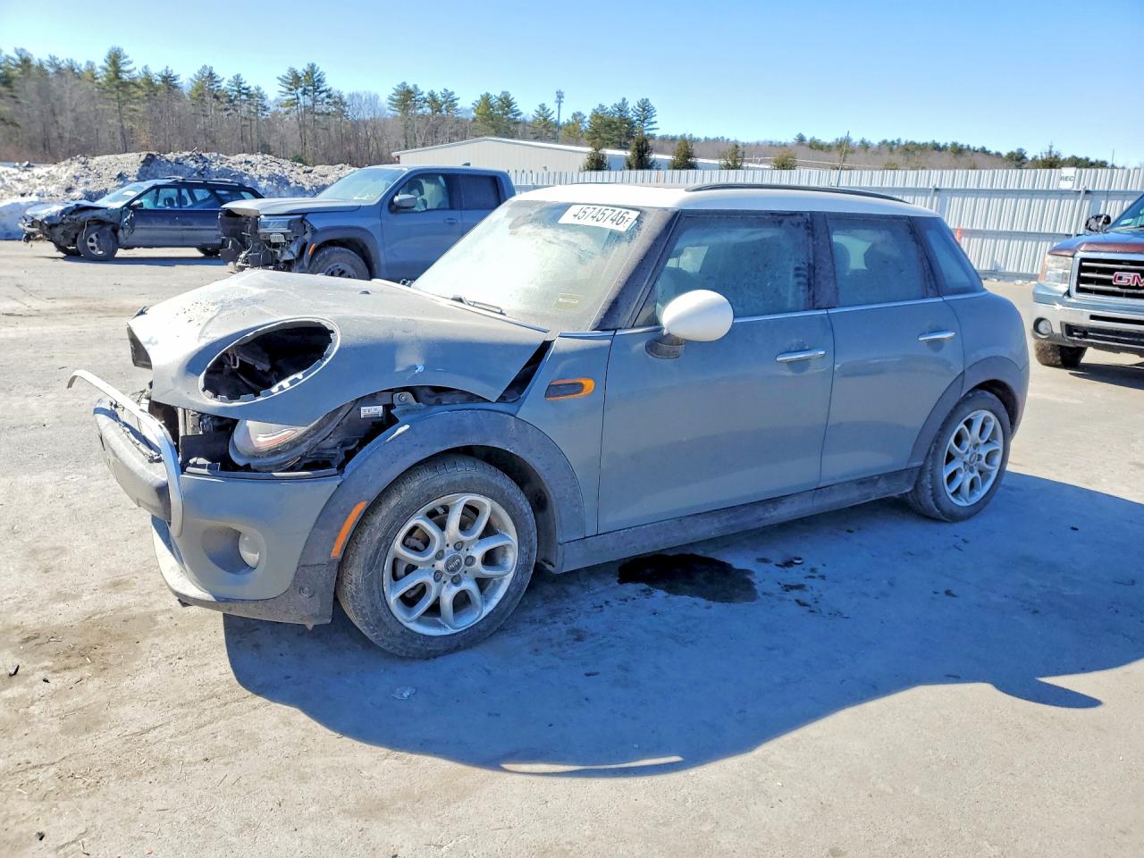 2016 MINI COOPER
