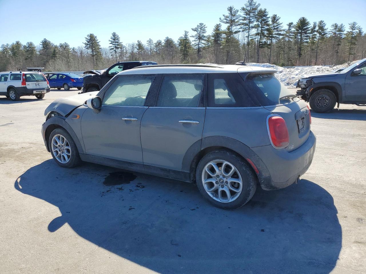 2016 MINI COOPER photo 4