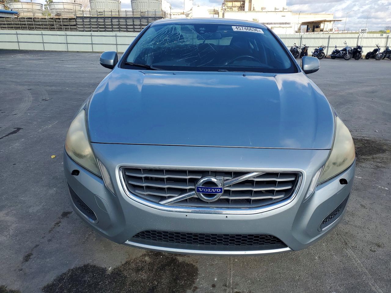 2013 VOLVO S60 T5 photo 9
