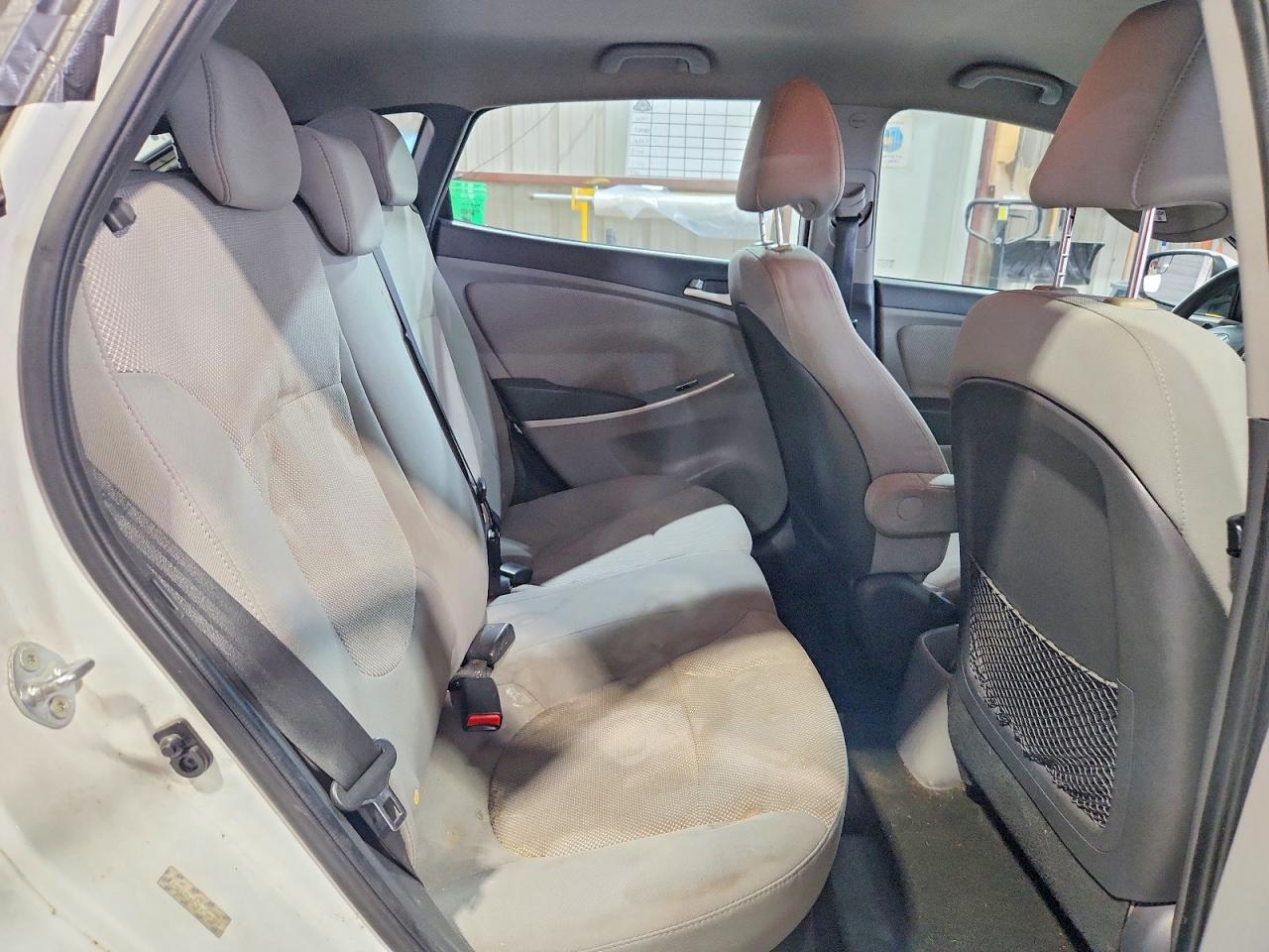 2014 HYUNDAI ACCENT GS photo 21