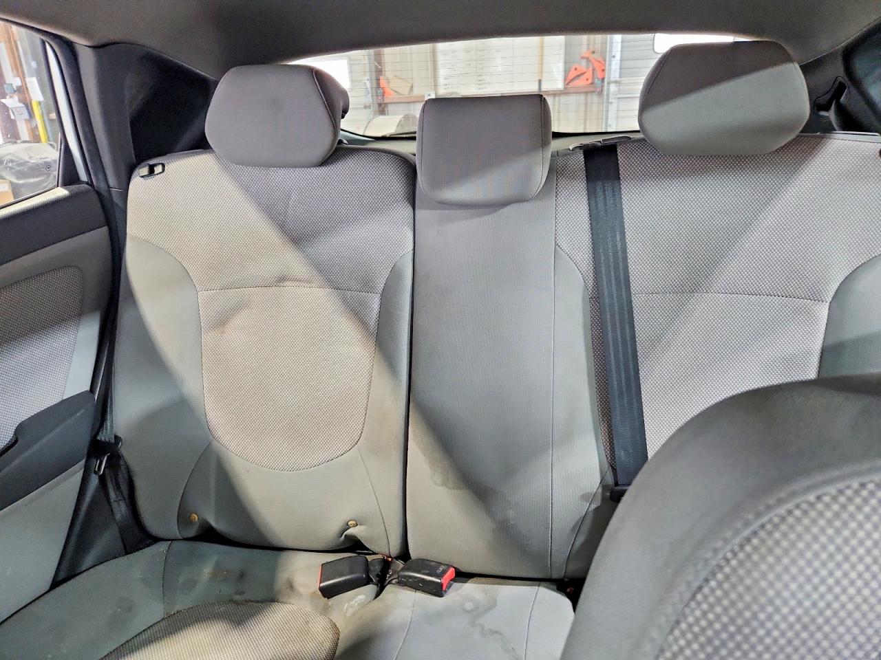 2014 HYUNDAI ACCENT GS photo 19