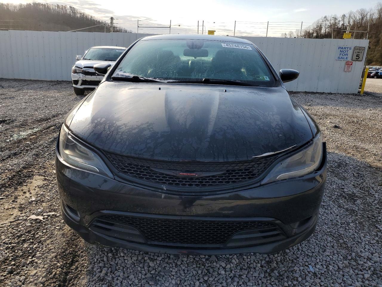 2015 CHRYSLER 200 S photo 9