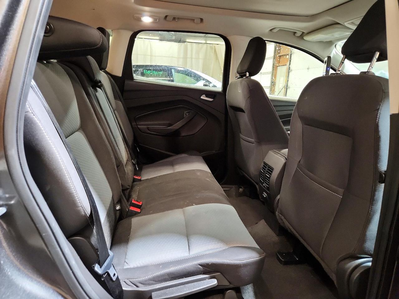 2018 FORD ESCAPE SE photo 11