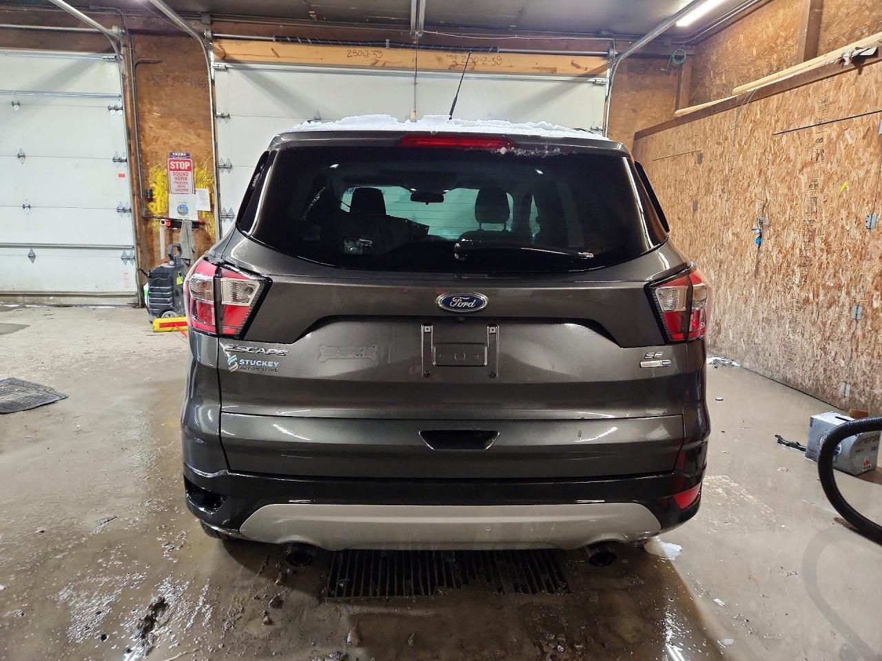 2018 FORD ESCAPE SE photo 6
