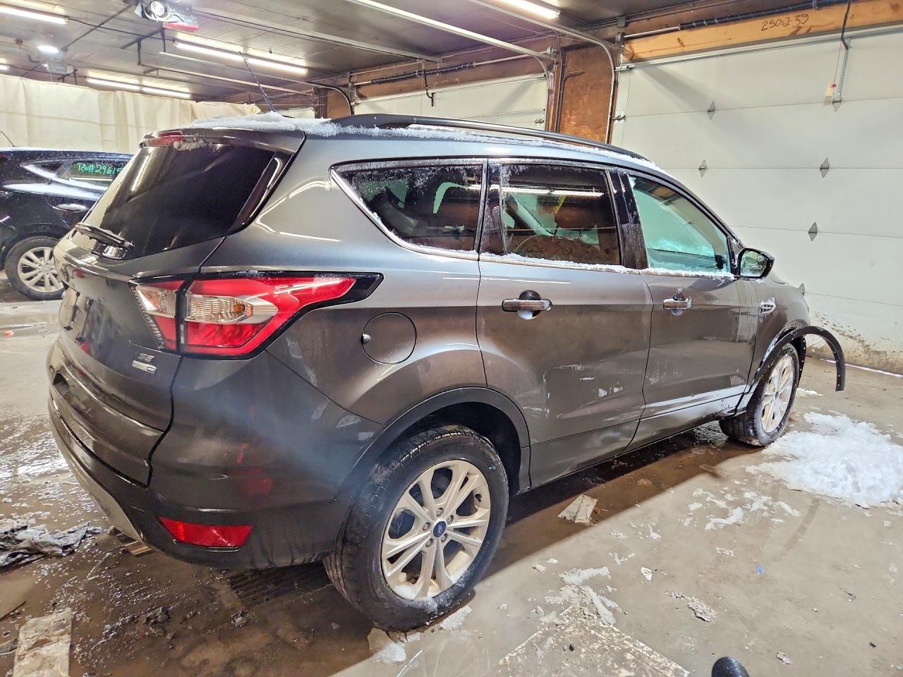 2018 FORD ESCAPE SE photo 3