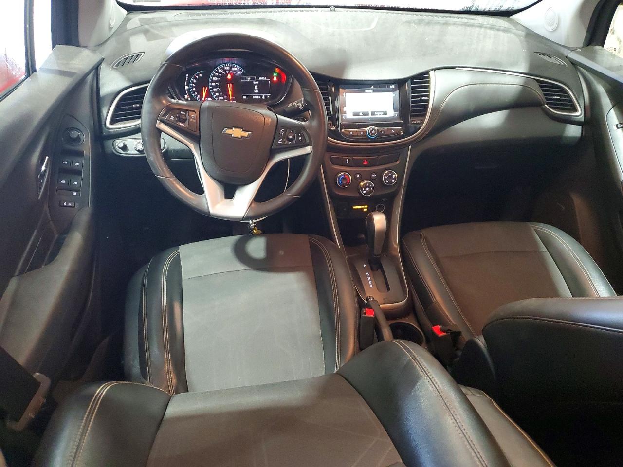 2017 CHEVROLET TRAX 1LT photo 15